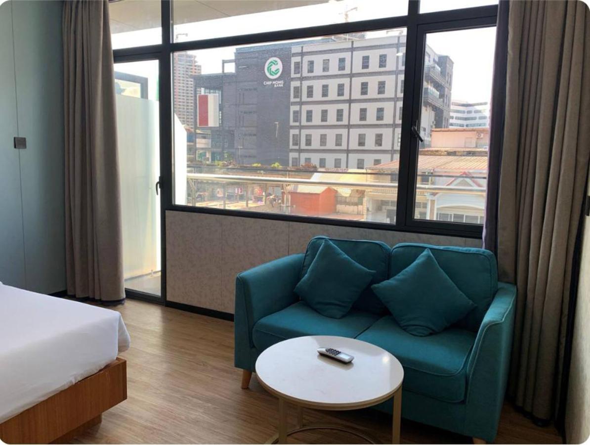 Joy Hotel Phnom Penh Exterior photo